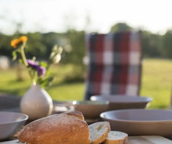 Lytte - Сasa de vacaciones *